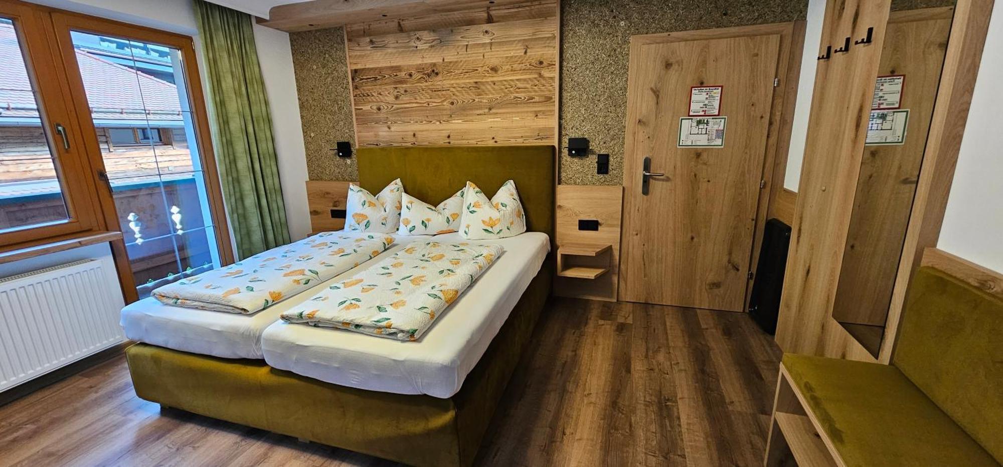 Hotel-Garni Pramstraller 迈尔霍芬 外观 照片